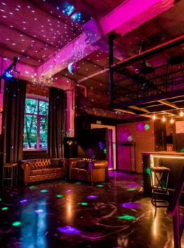  Loft Eros